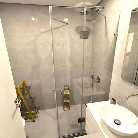 Full Nathur Ii Apartament *